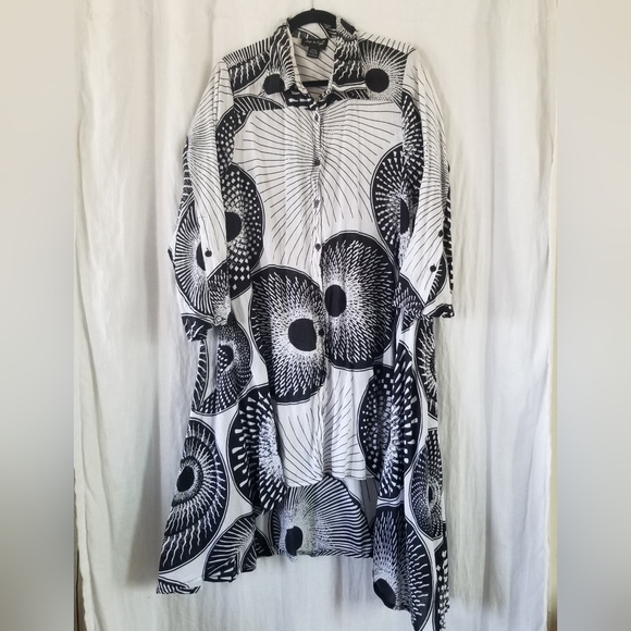 Step In Style | Patterned Swing Dress - Picture 1 of 7